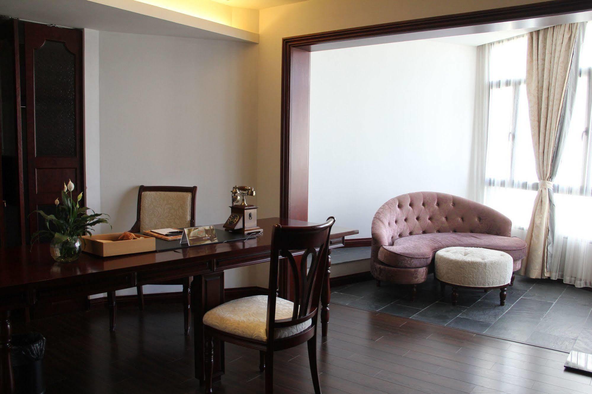 @ Gallery Suites Шанхай Екстериор снимка